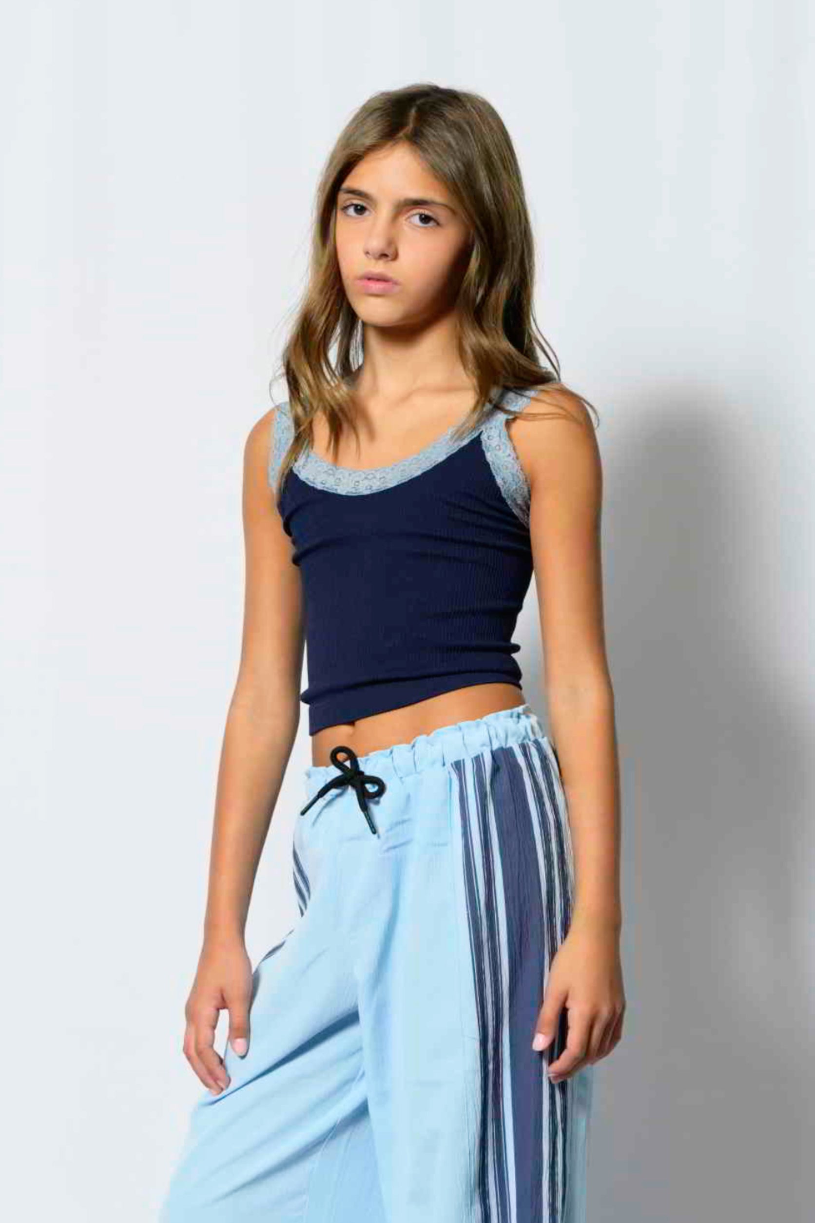 BECKYPANTT_EBBUR_MODEL2_1.jpg?