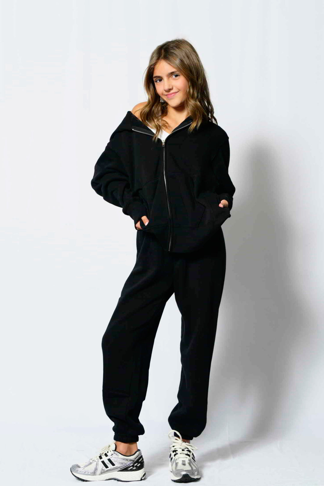 TWEEN DYLAN SWEATPANTS – KatieJNYC